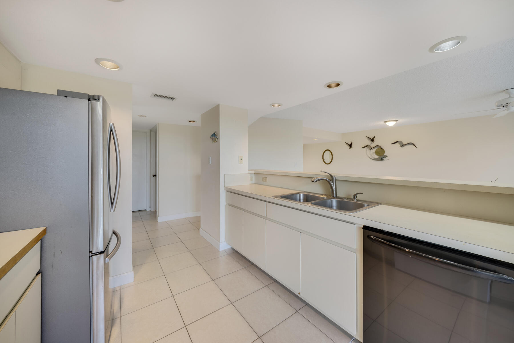 80450 Overseas Highway Unit: 204