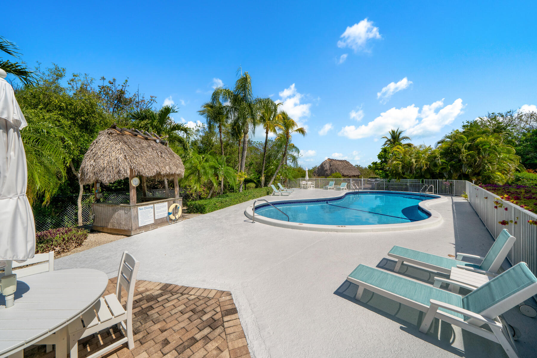 80450 Overseas Highway Unit: 204