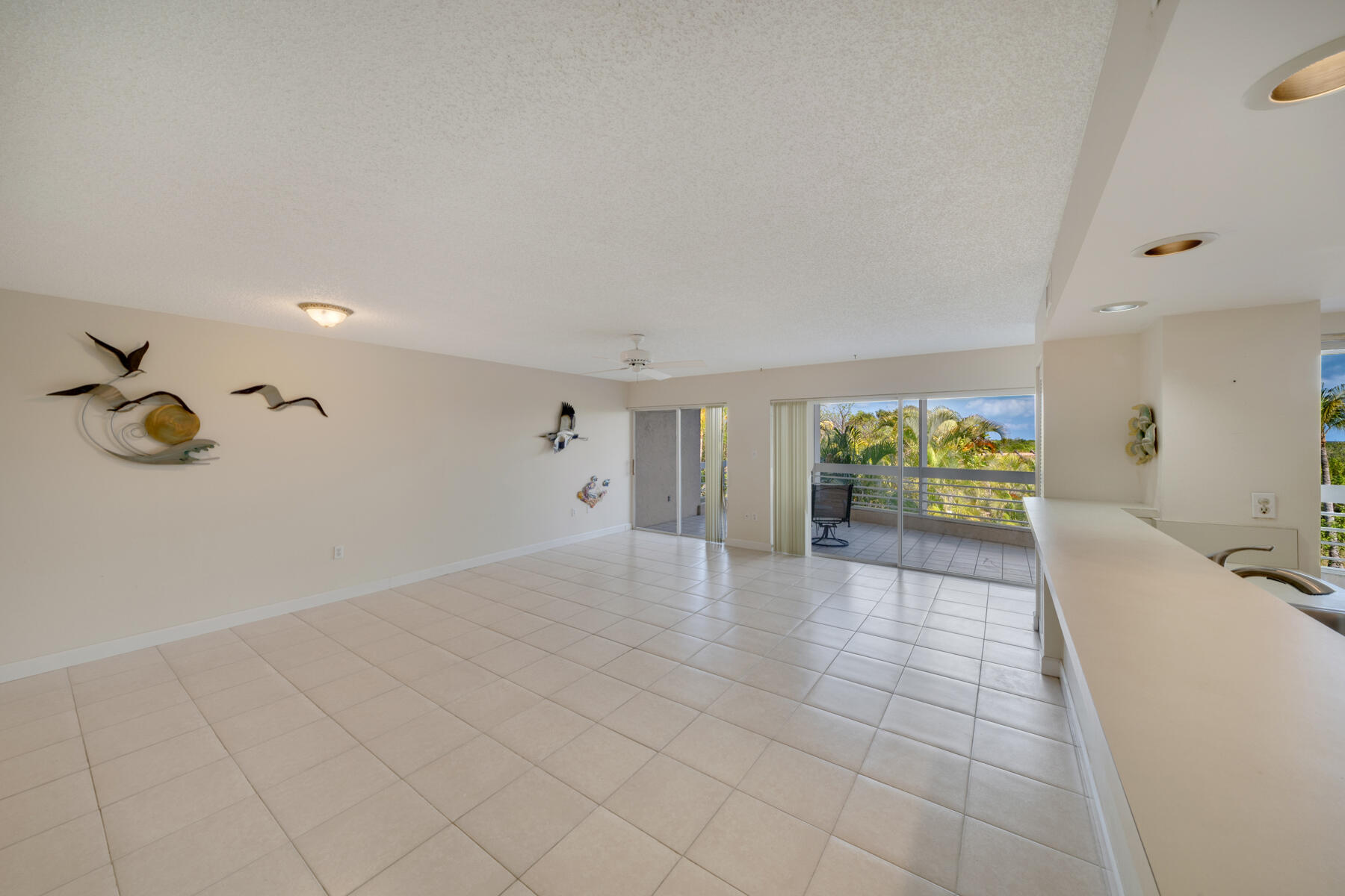 80450 Overseas Highway Unit: 204