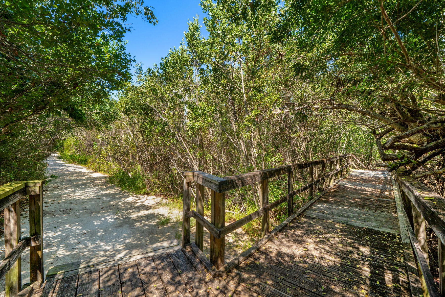80450 Overseas Highway Unit: 204