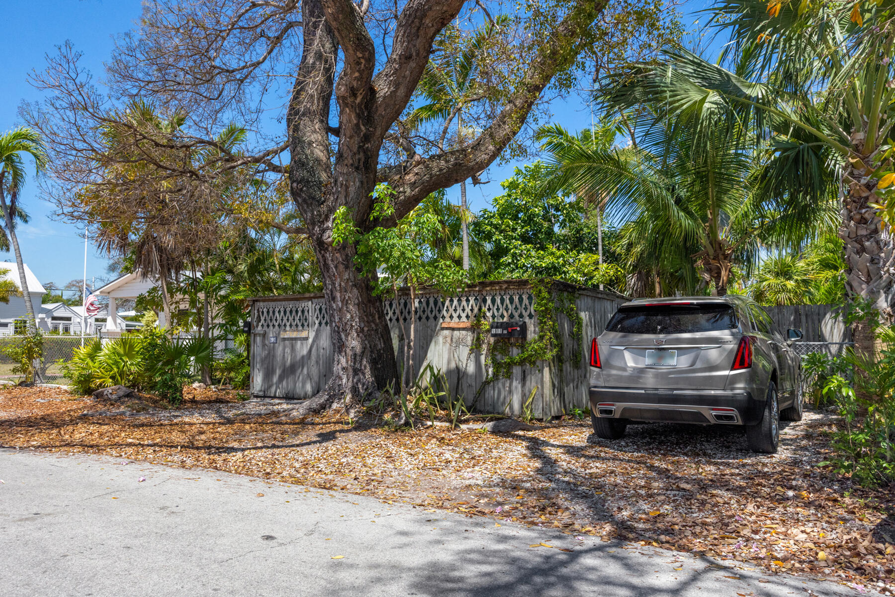 1911 Seidenberg Avenue