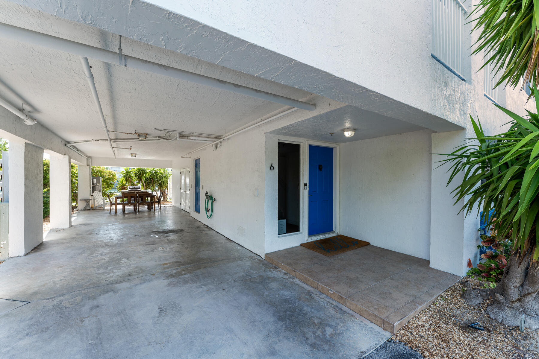 96 Avenue C Unit: 6