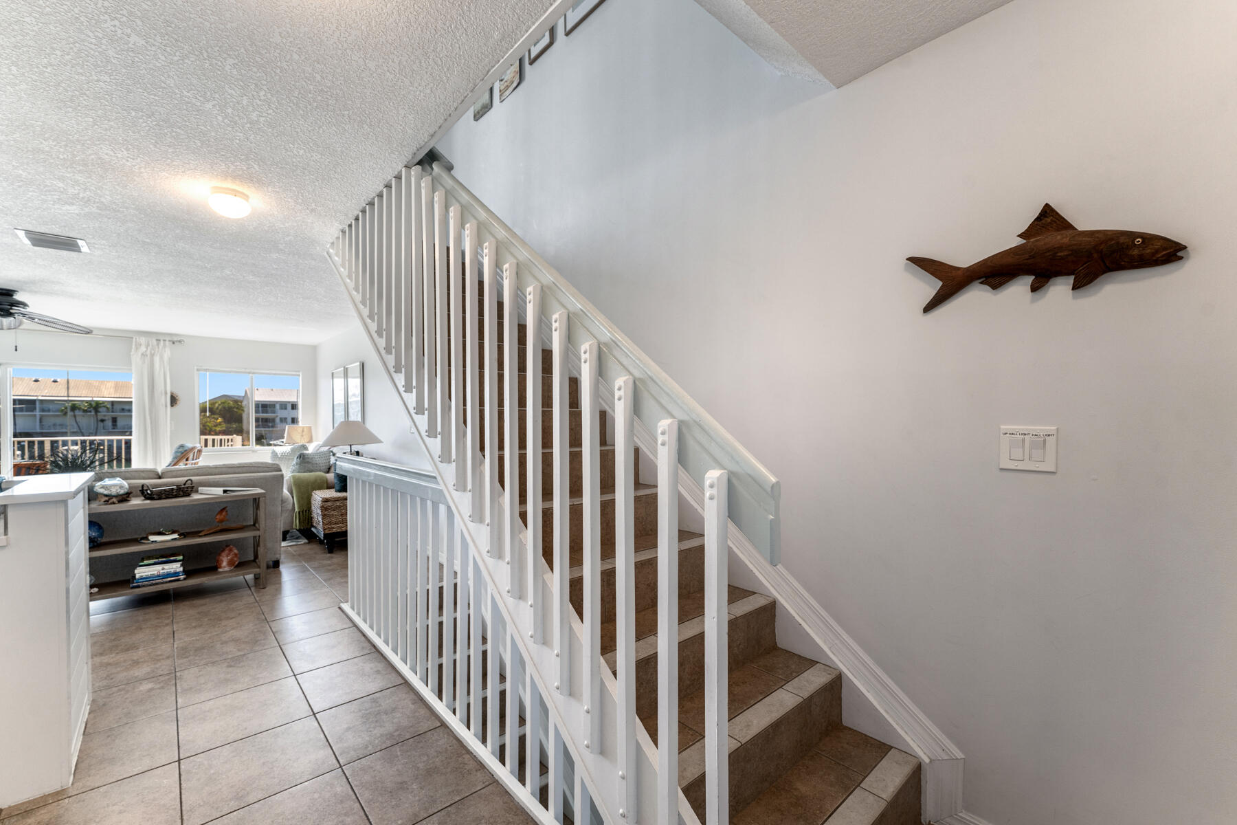 96 Avenue C Unit: 6