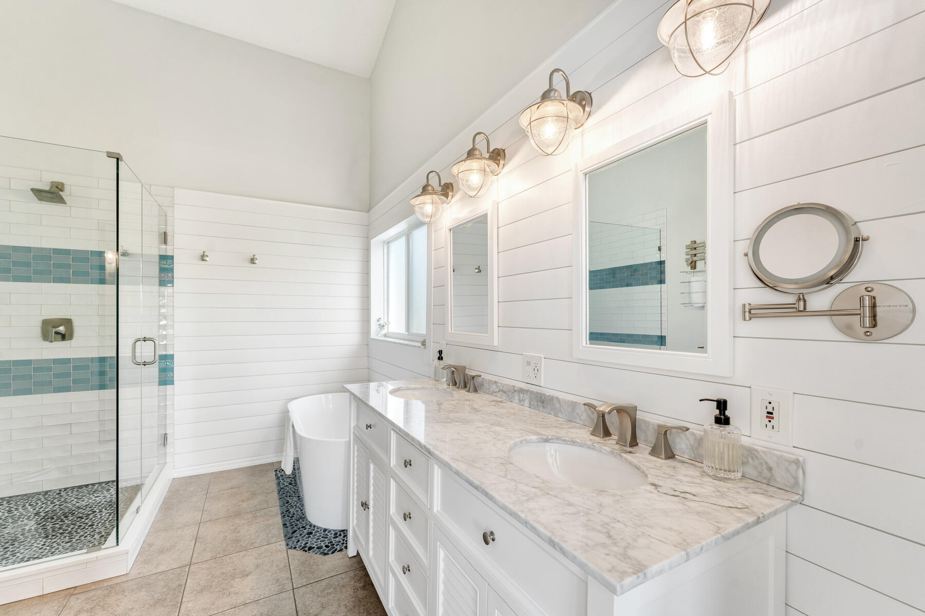 96 Avenue C Unit: 6