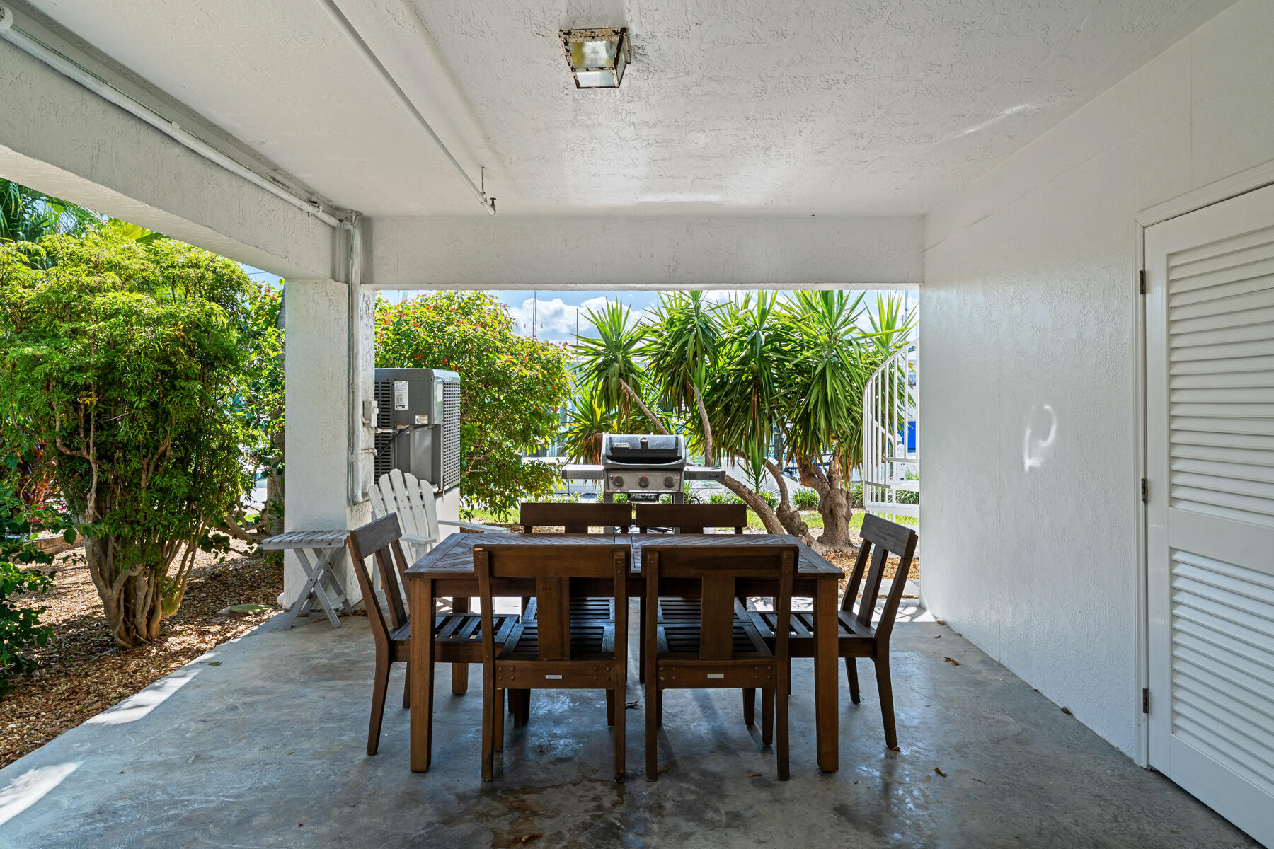 96 Avenue C Unit: 6