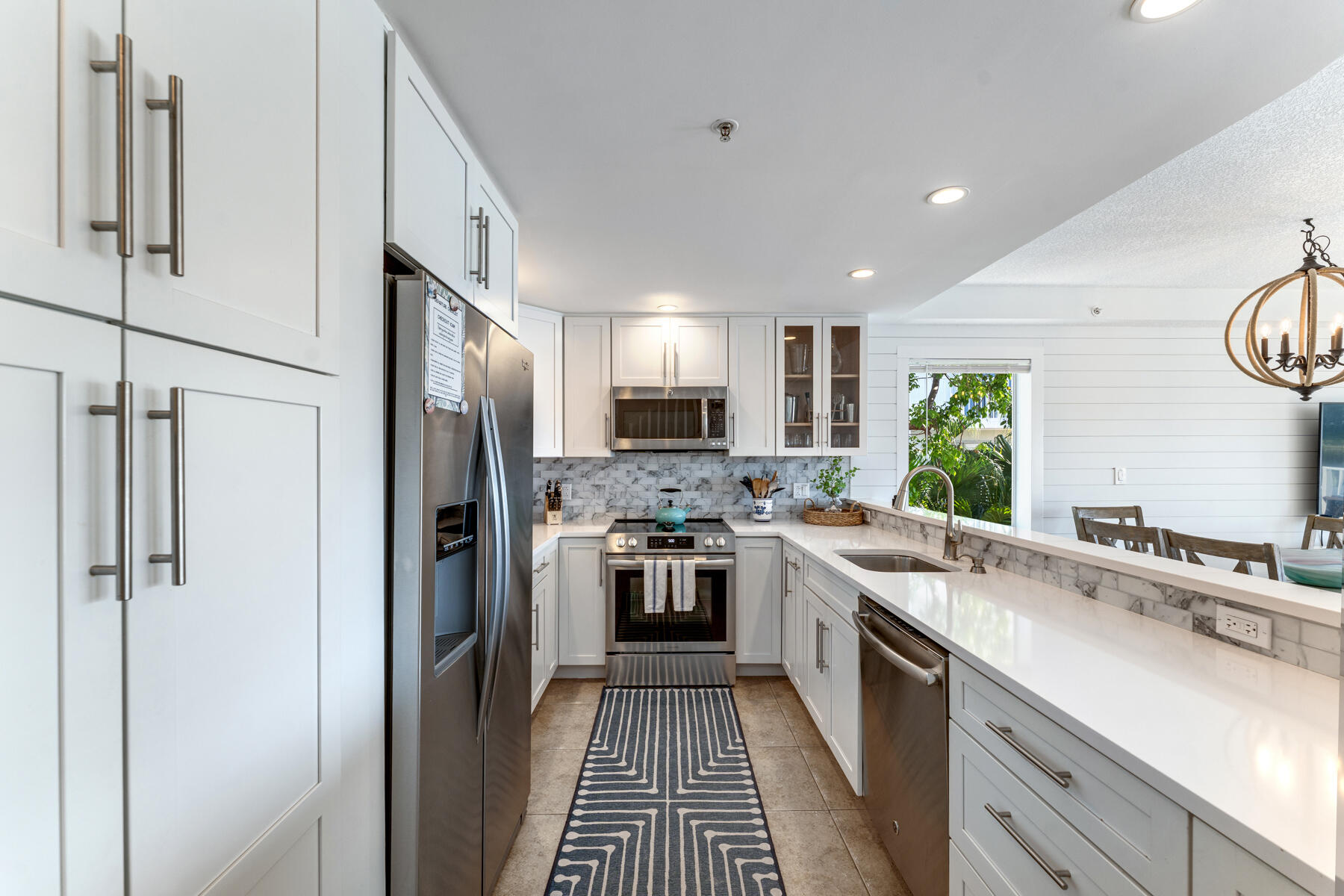 96 Avenue C Unit: 6
