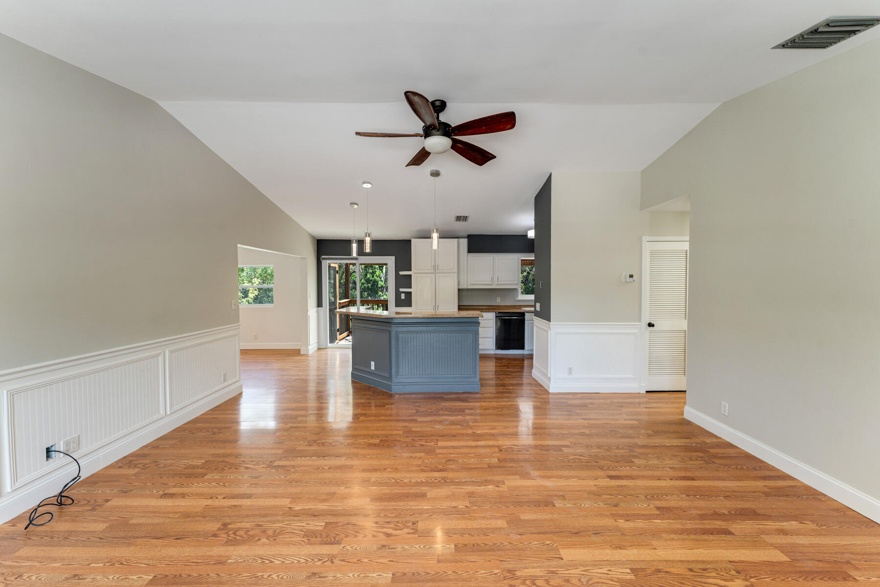 112 Peace Avenue