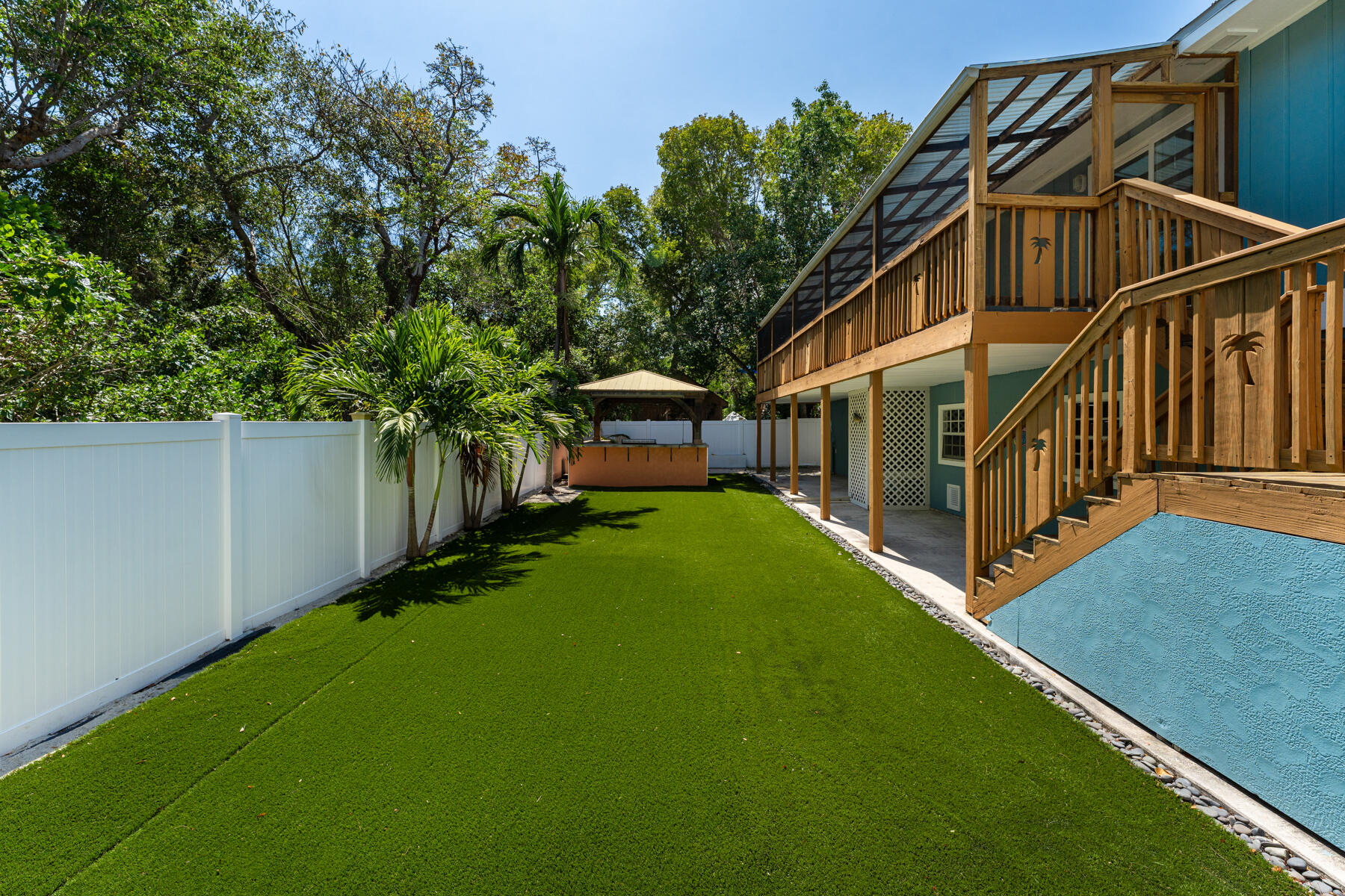 112 Peace Avenue