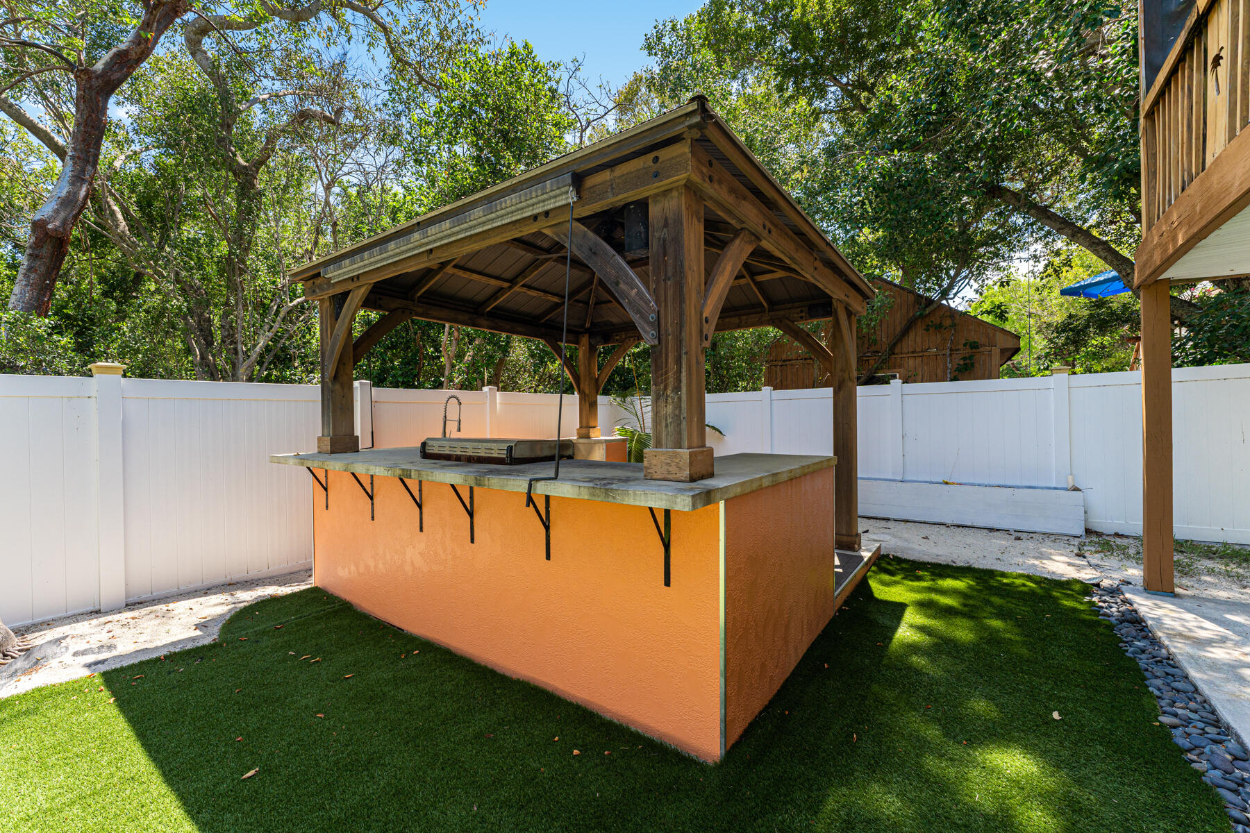 112 Peace Avenue