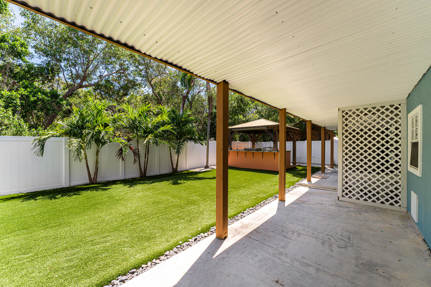 112 Peace Avenue