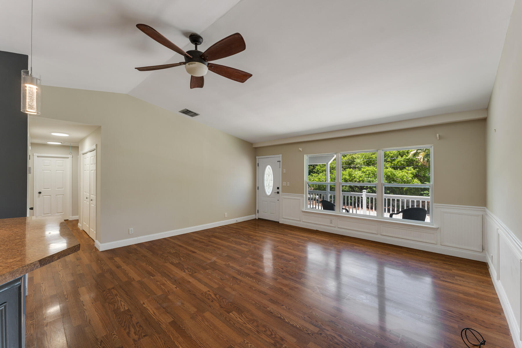 112 Peace Avenue