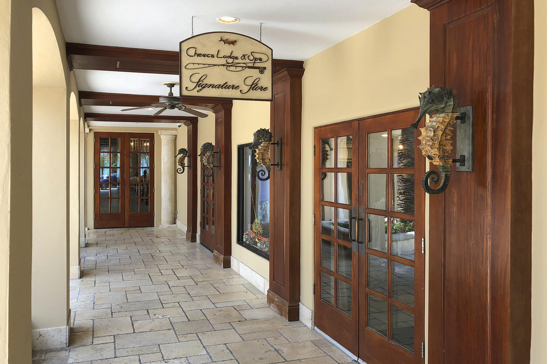 81801 Overseas Highway Unit: 637