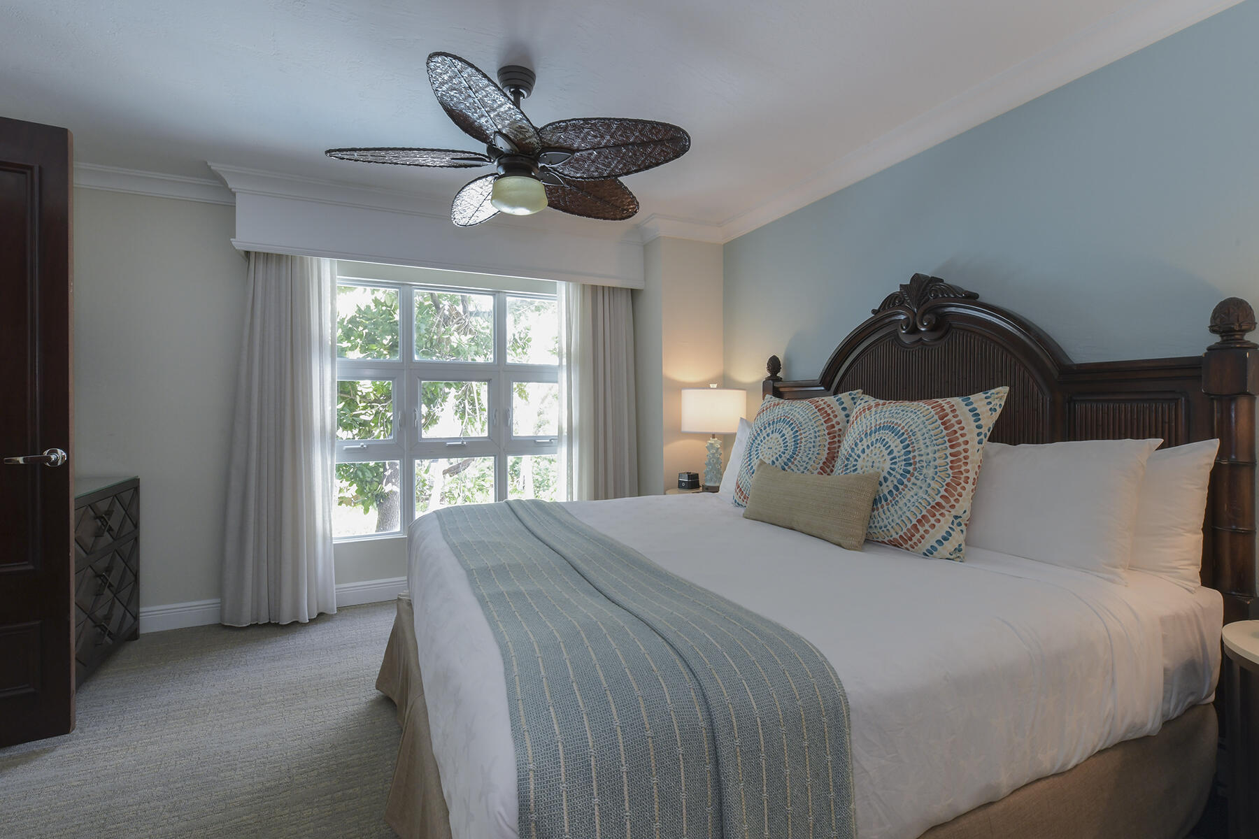 81801 Overseas Highway Unit: 637