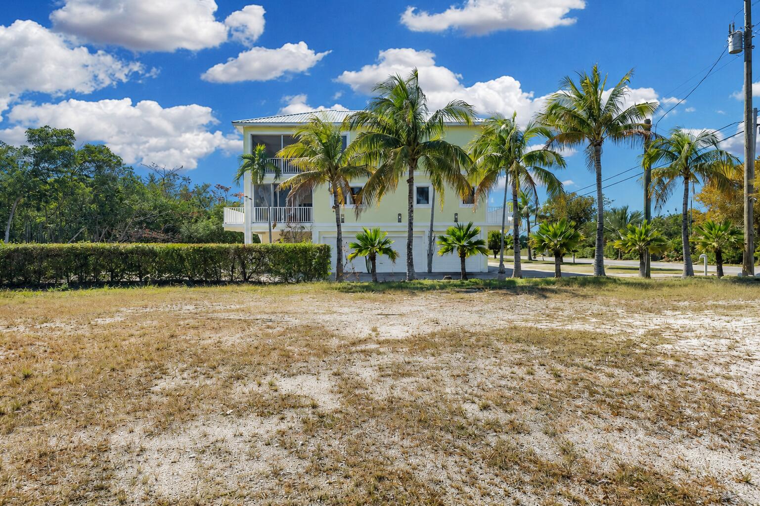 207 Stirrup Key Boulevard