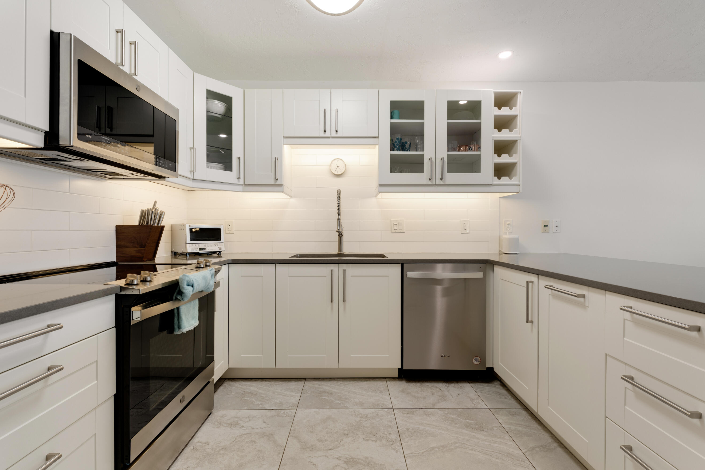 440 9th Street