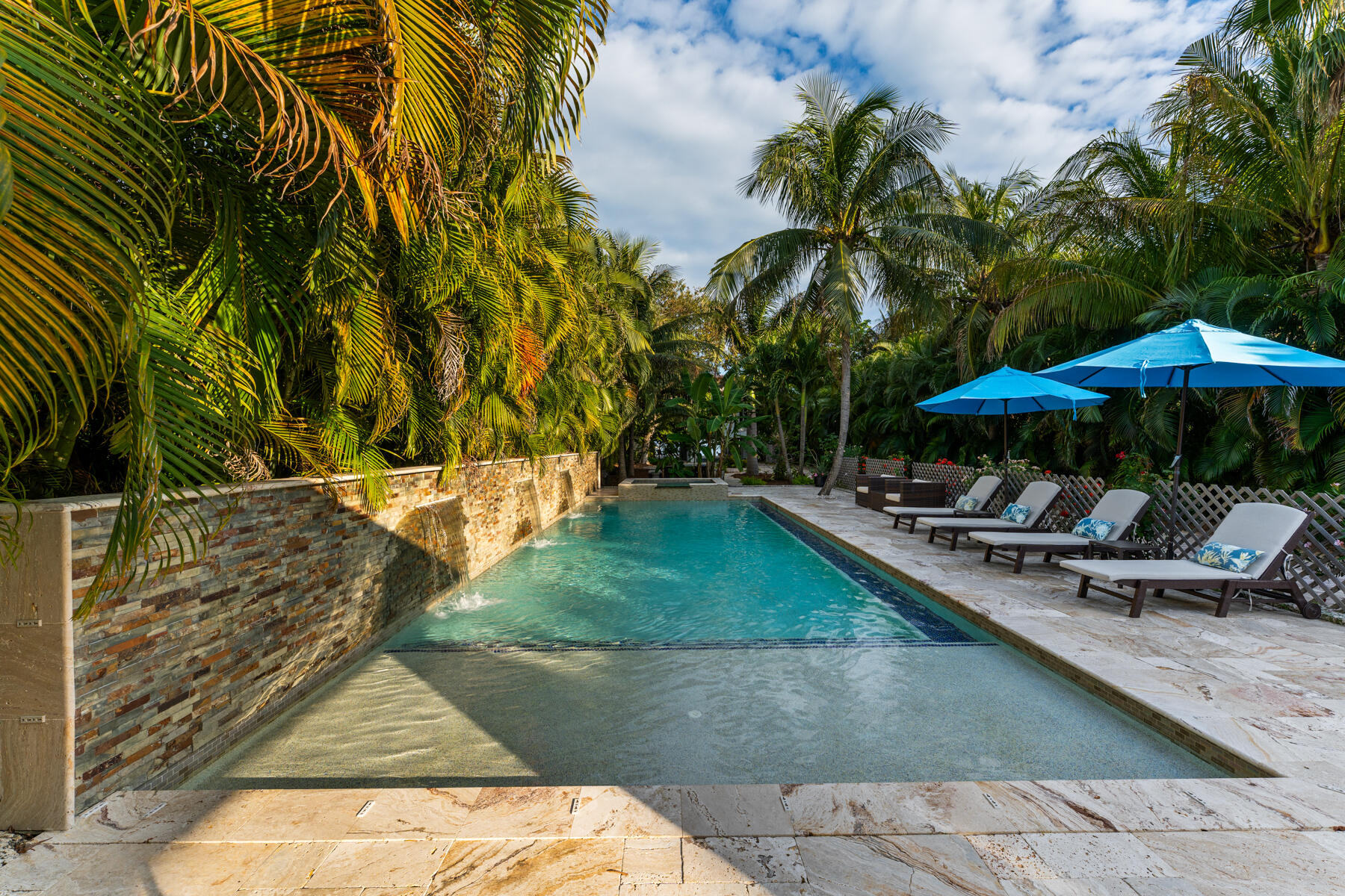 58652 Overseas Highway