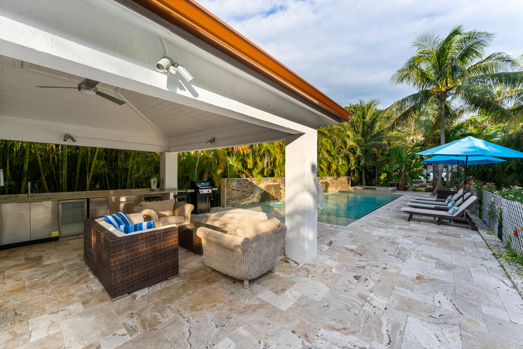 58652 Overseas Highway