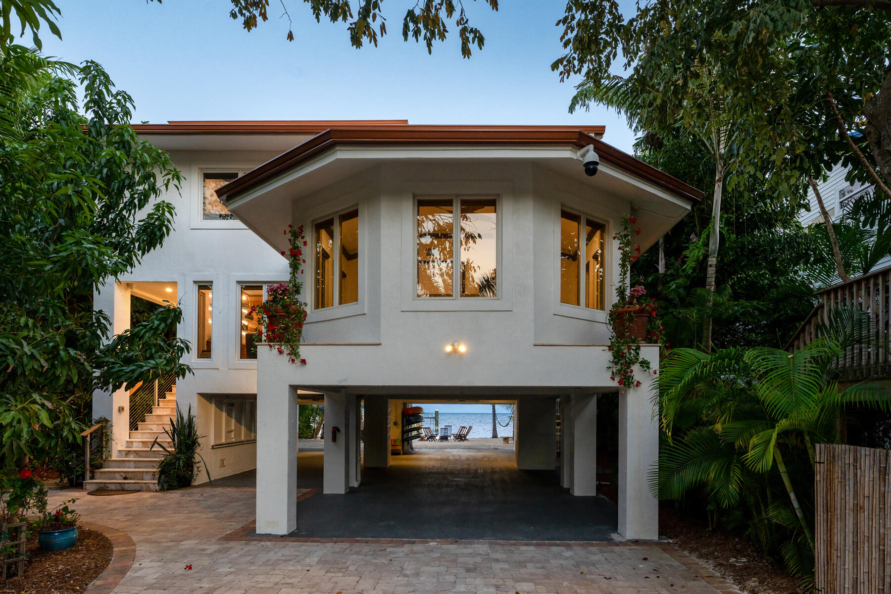 58652 Overseas Highway