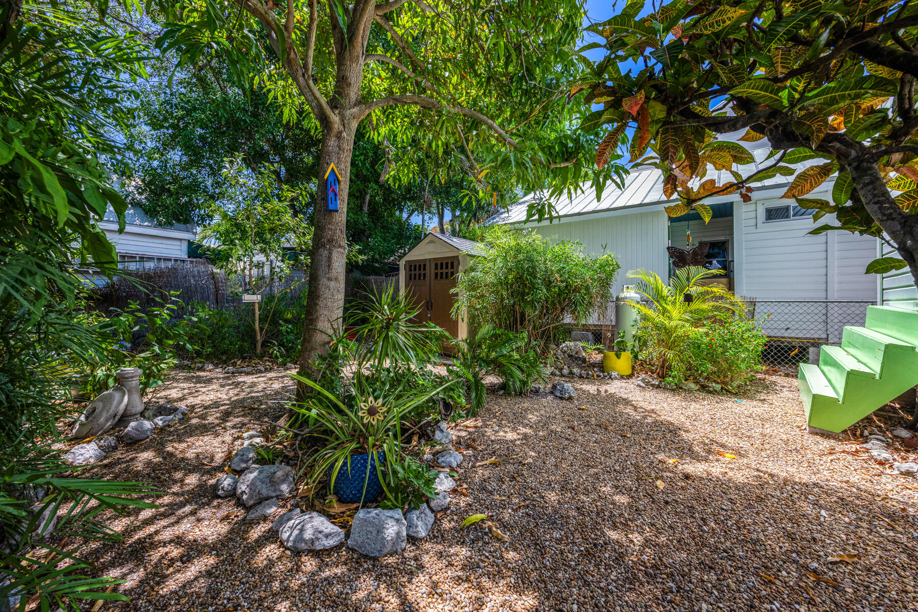 709 Chapman Lane