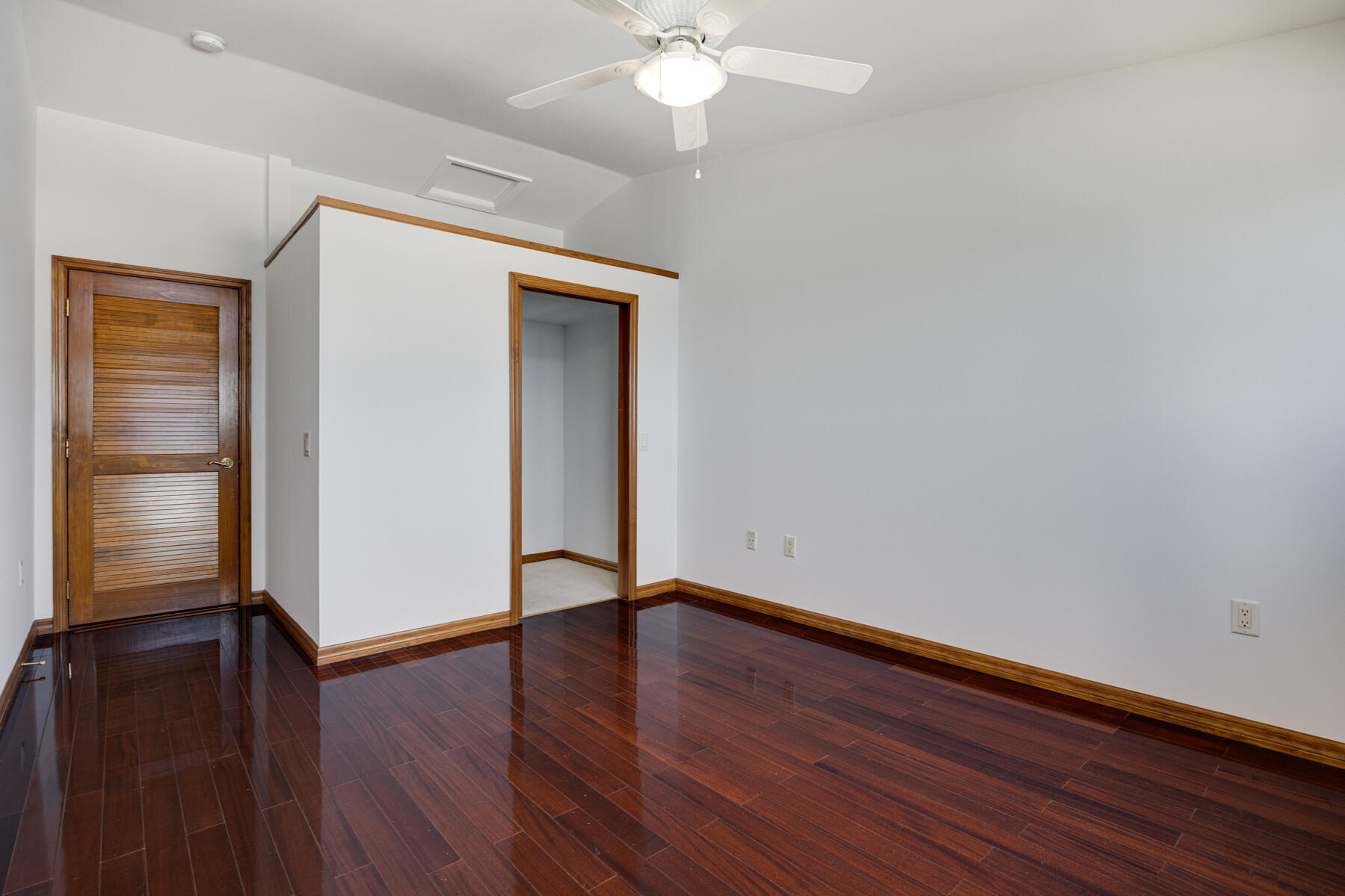 9 Mccoy Circle 9