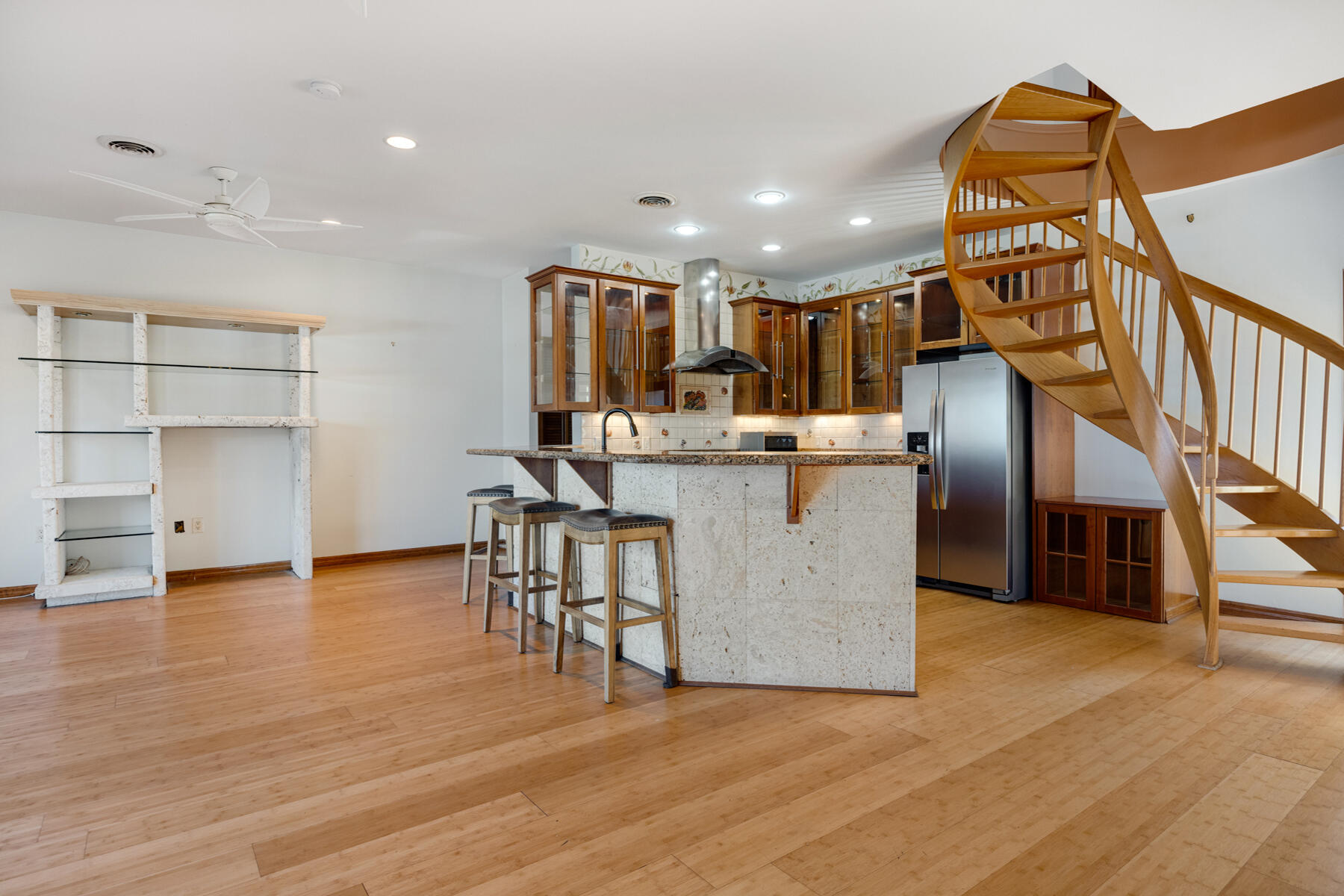9 Mccoy Circle 9