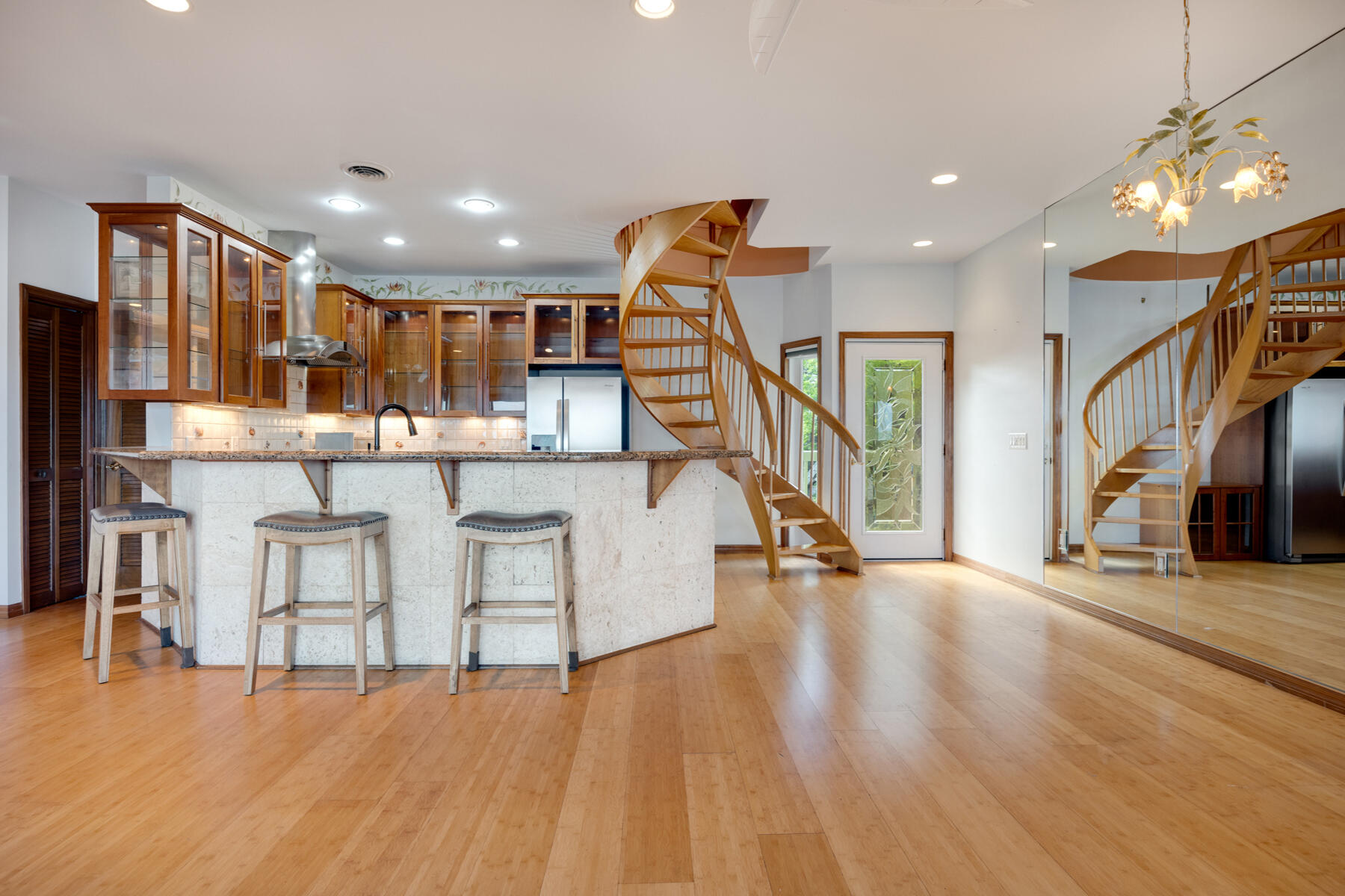 9 Mccoy Circle 9