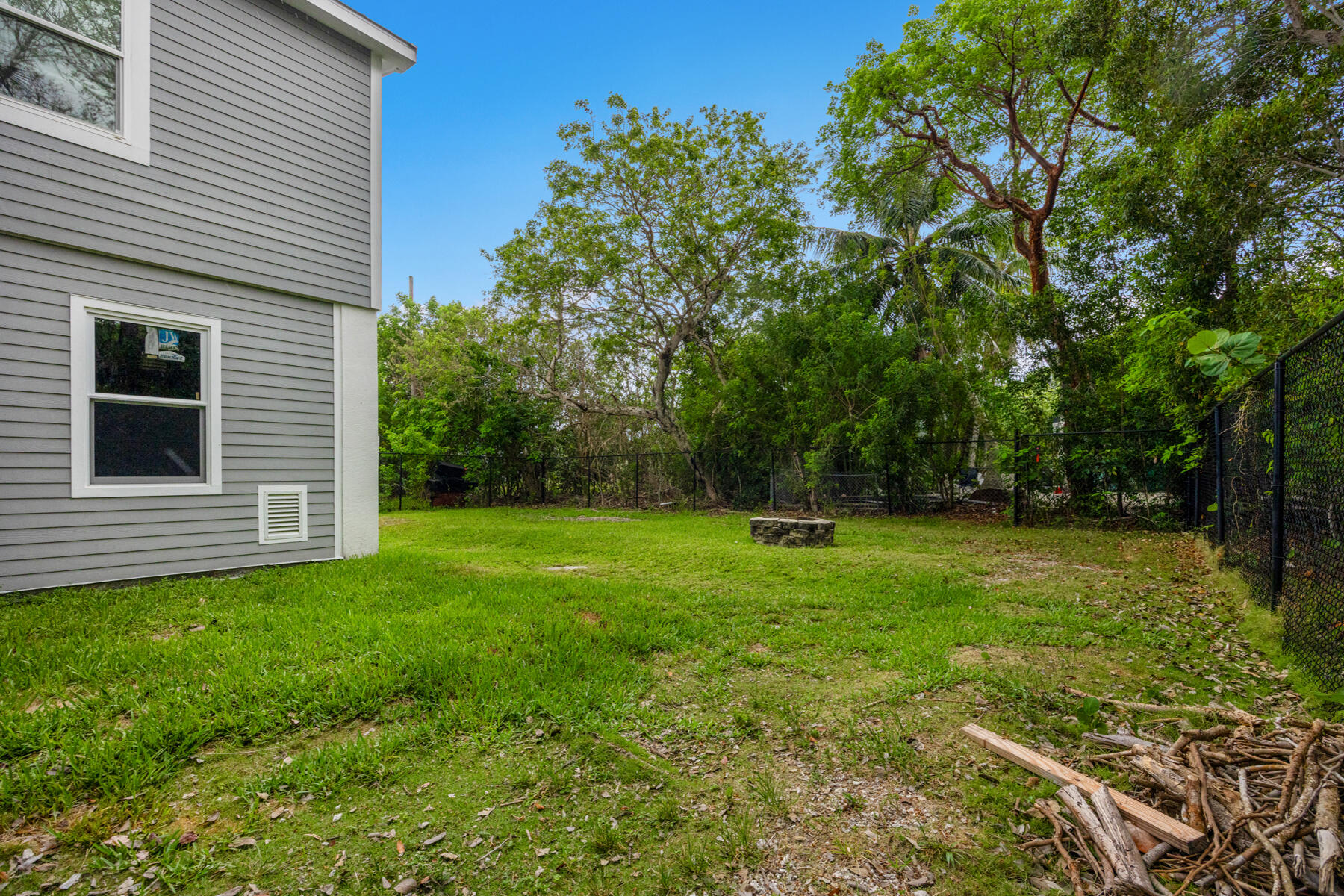 27024 Shannahan Road