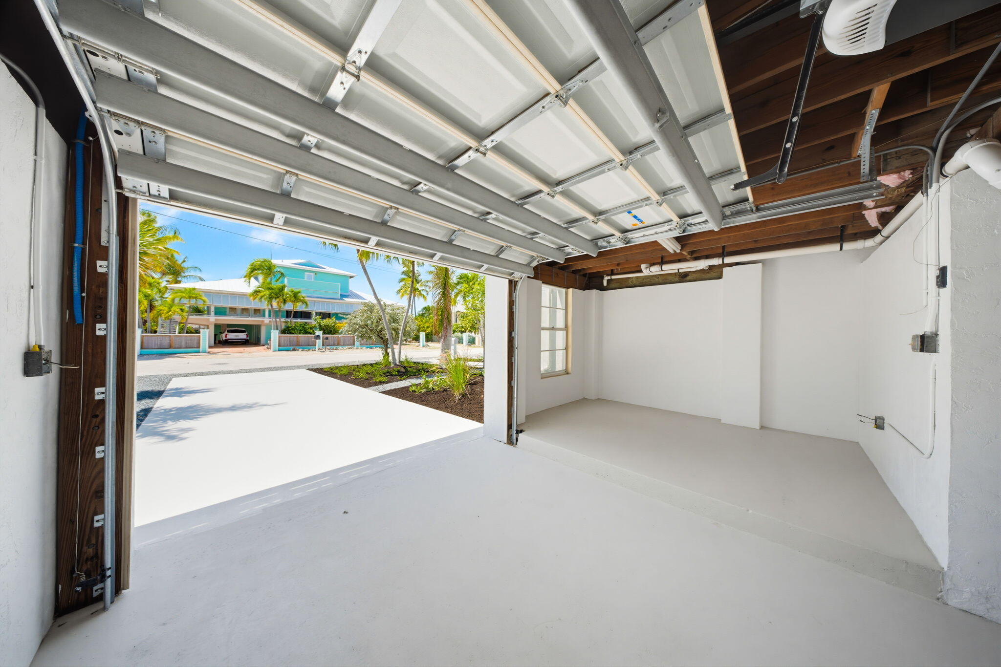 17042 W Starfish Lane