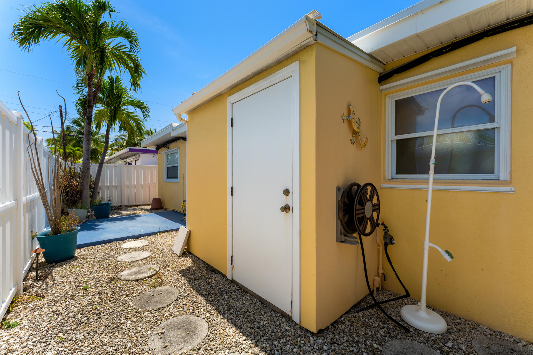 11554 5th Avenue Ocean