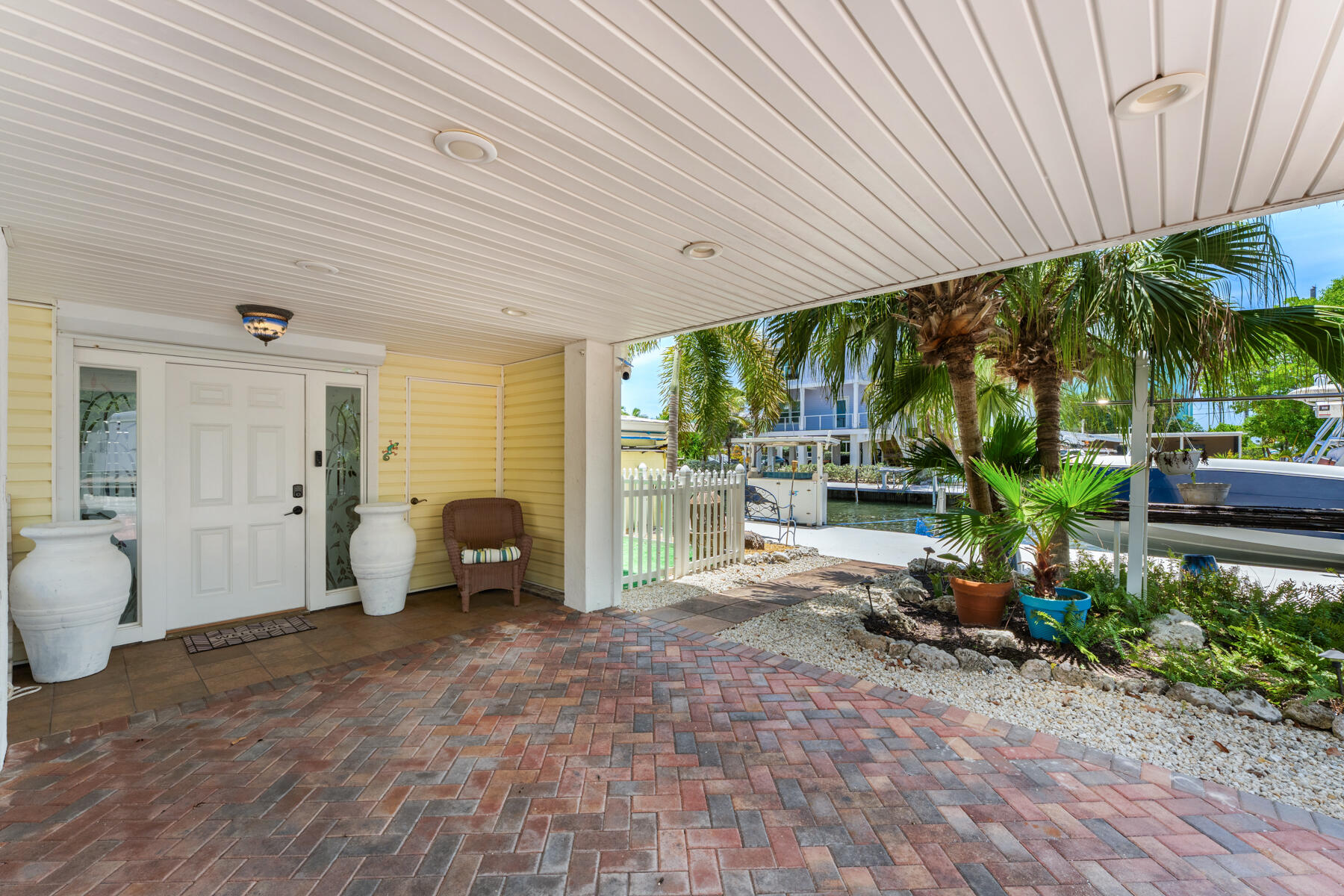 11563 4th Avenue Ocean