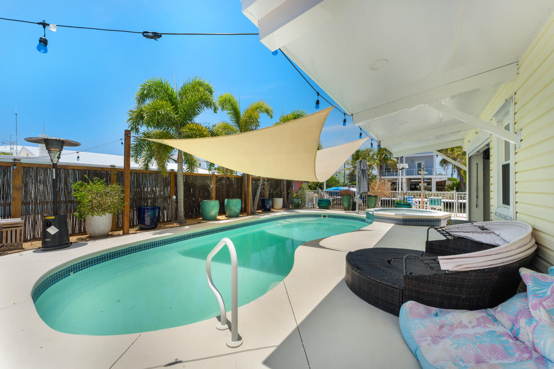 11563 4th Avenue Ocean