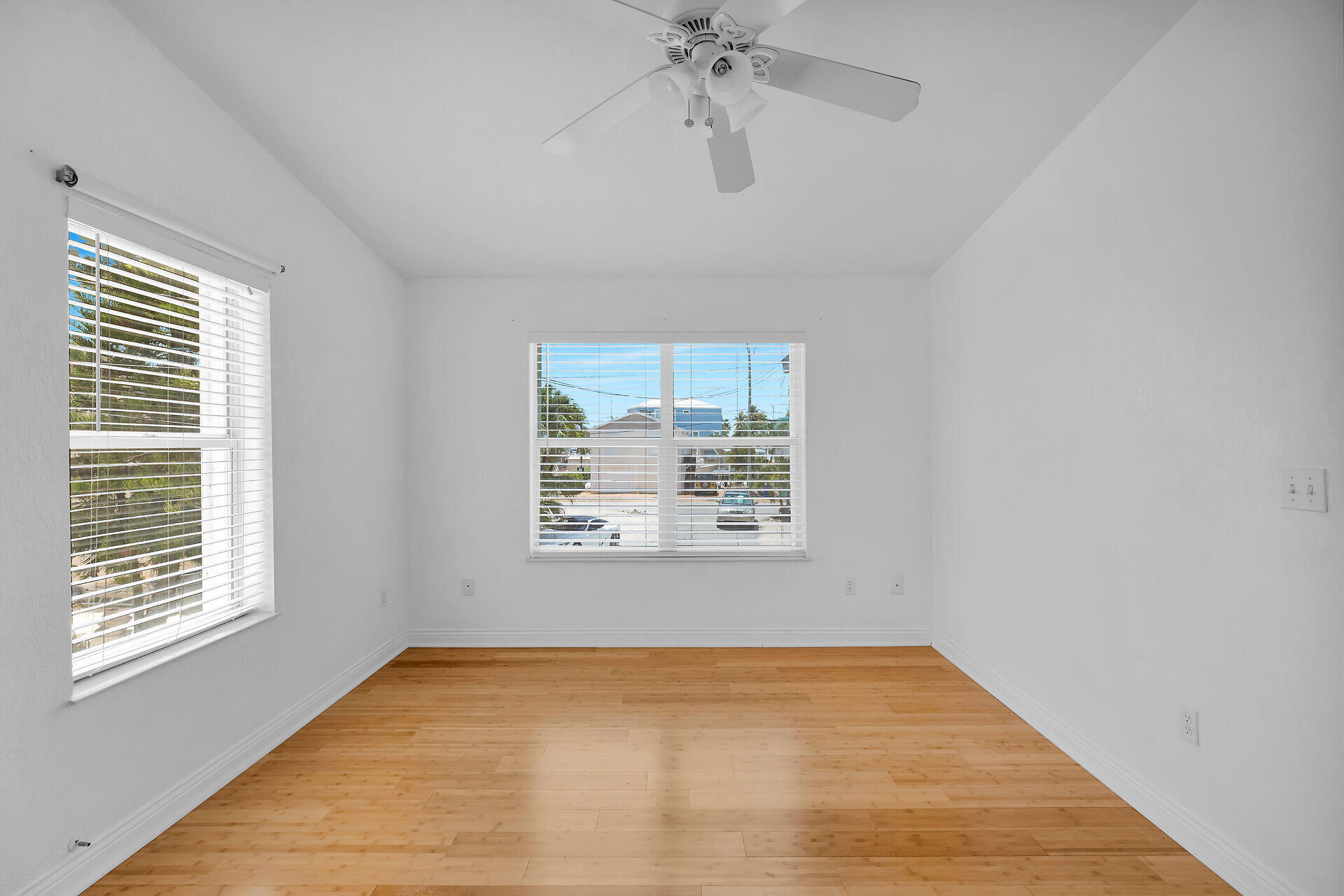 496 James Avenue