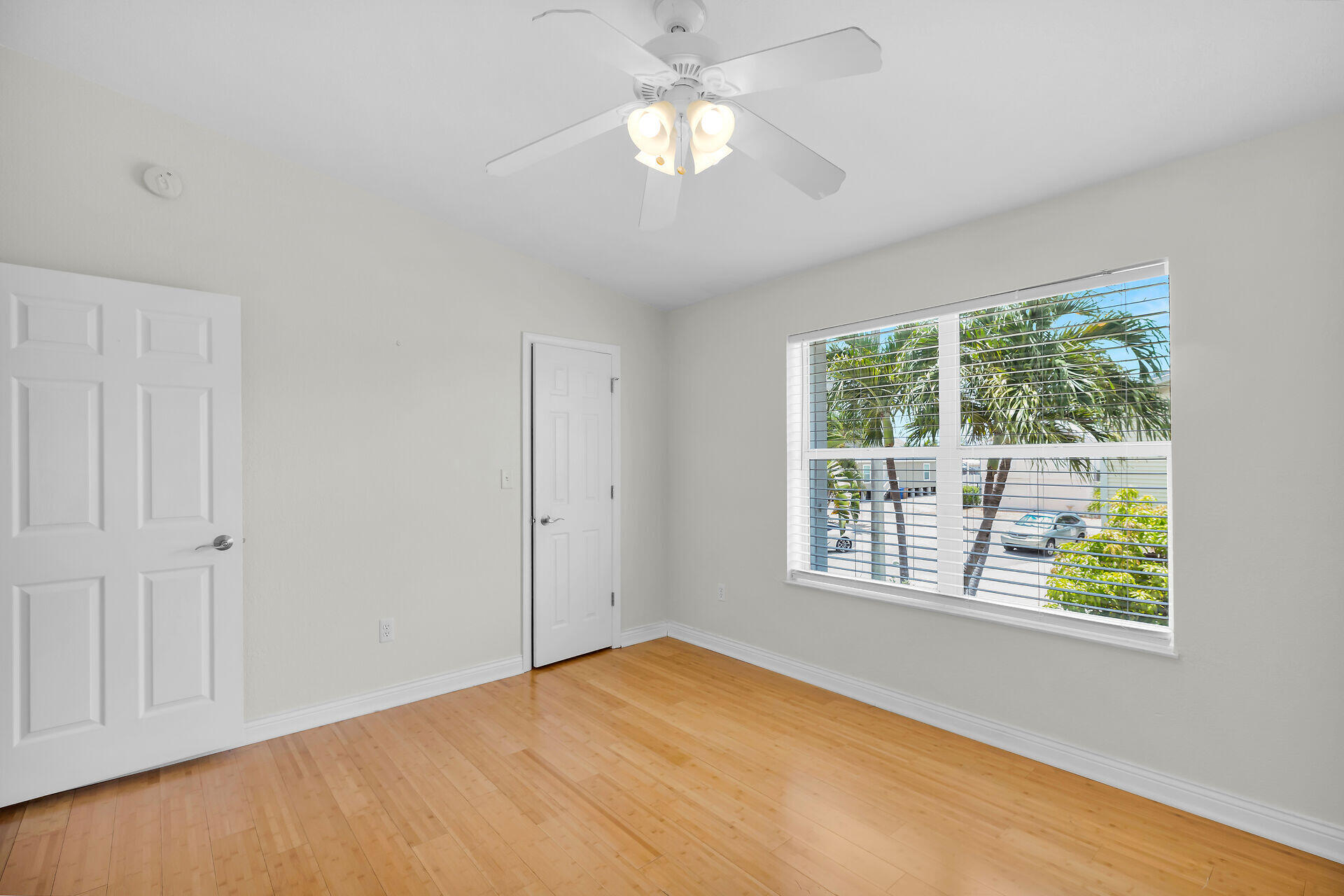 496 James Avenue