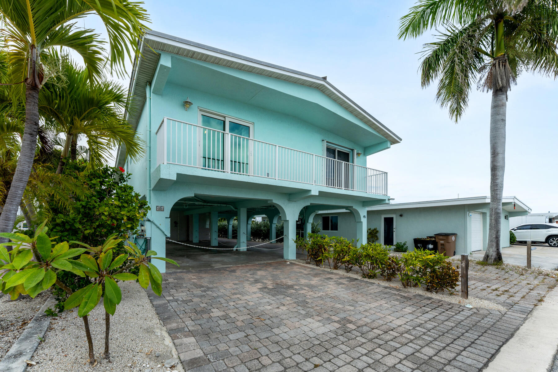 46 Sadowski Causeway