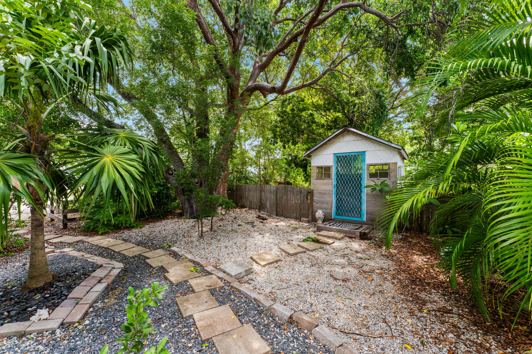 120 S Coco Plum Road