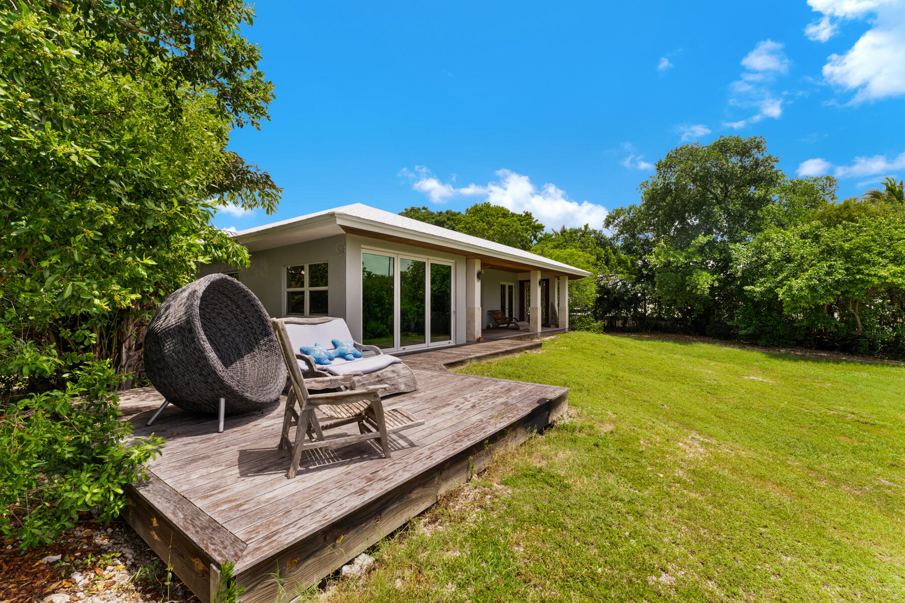 120 S Coco Plum Road