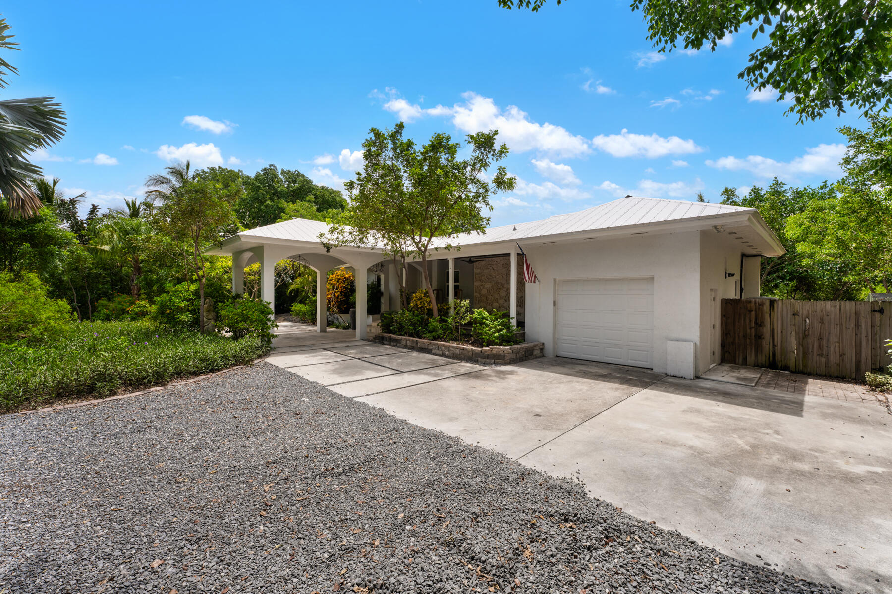 120 S Coco Plum Road