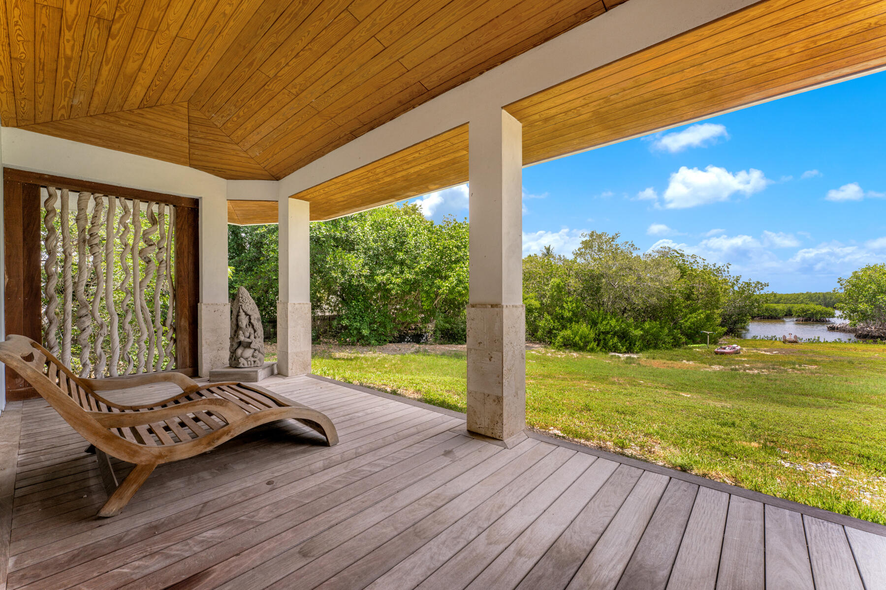 120 S Coco Plum Road