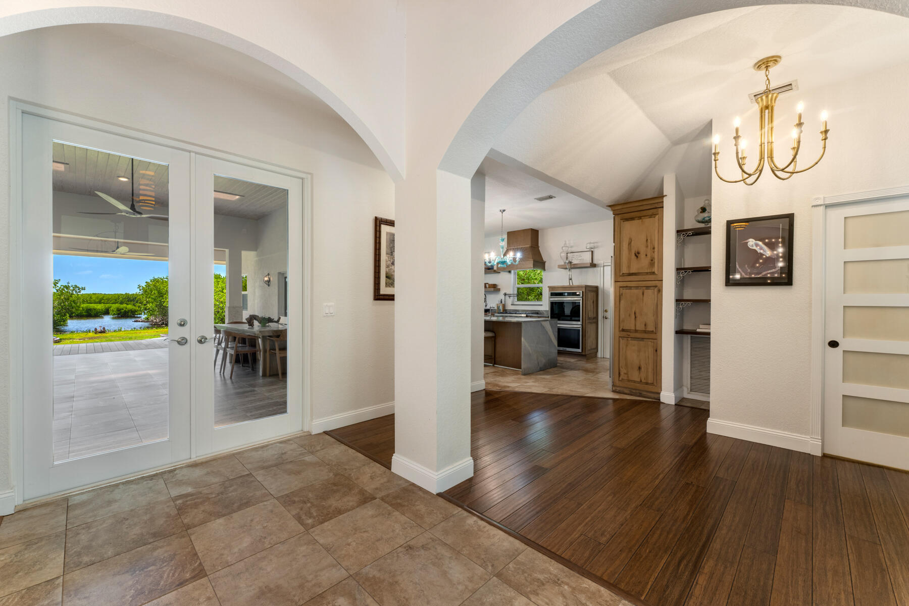 120 S Coco Plum Road