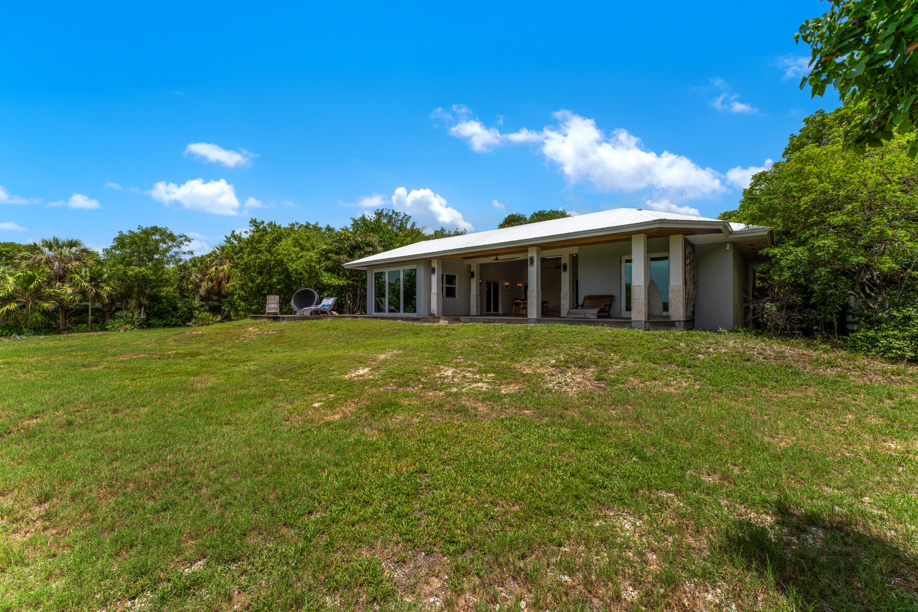 120 S Coco Plum Road