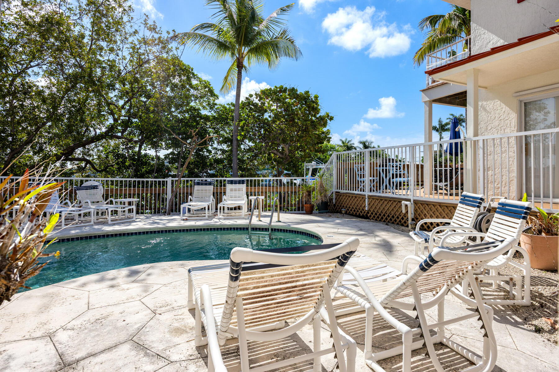 32 Hilton Haven Road APT 5
