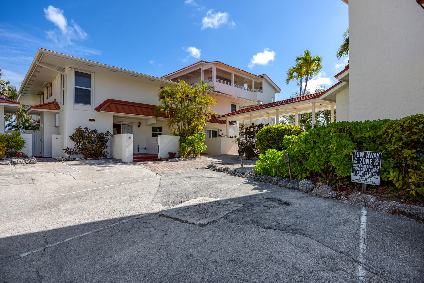 32 Hilton Haven Road APT 5