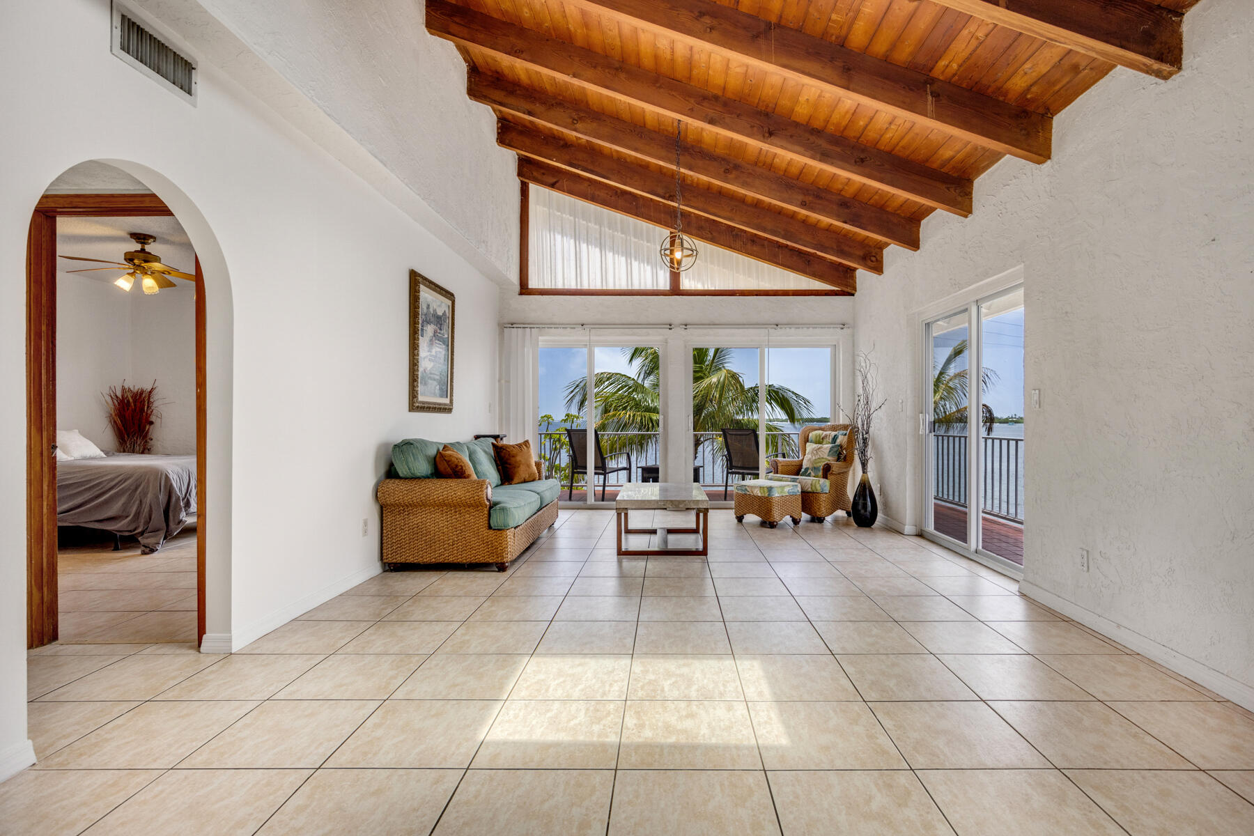 32 Hilton Haven Road APT 5