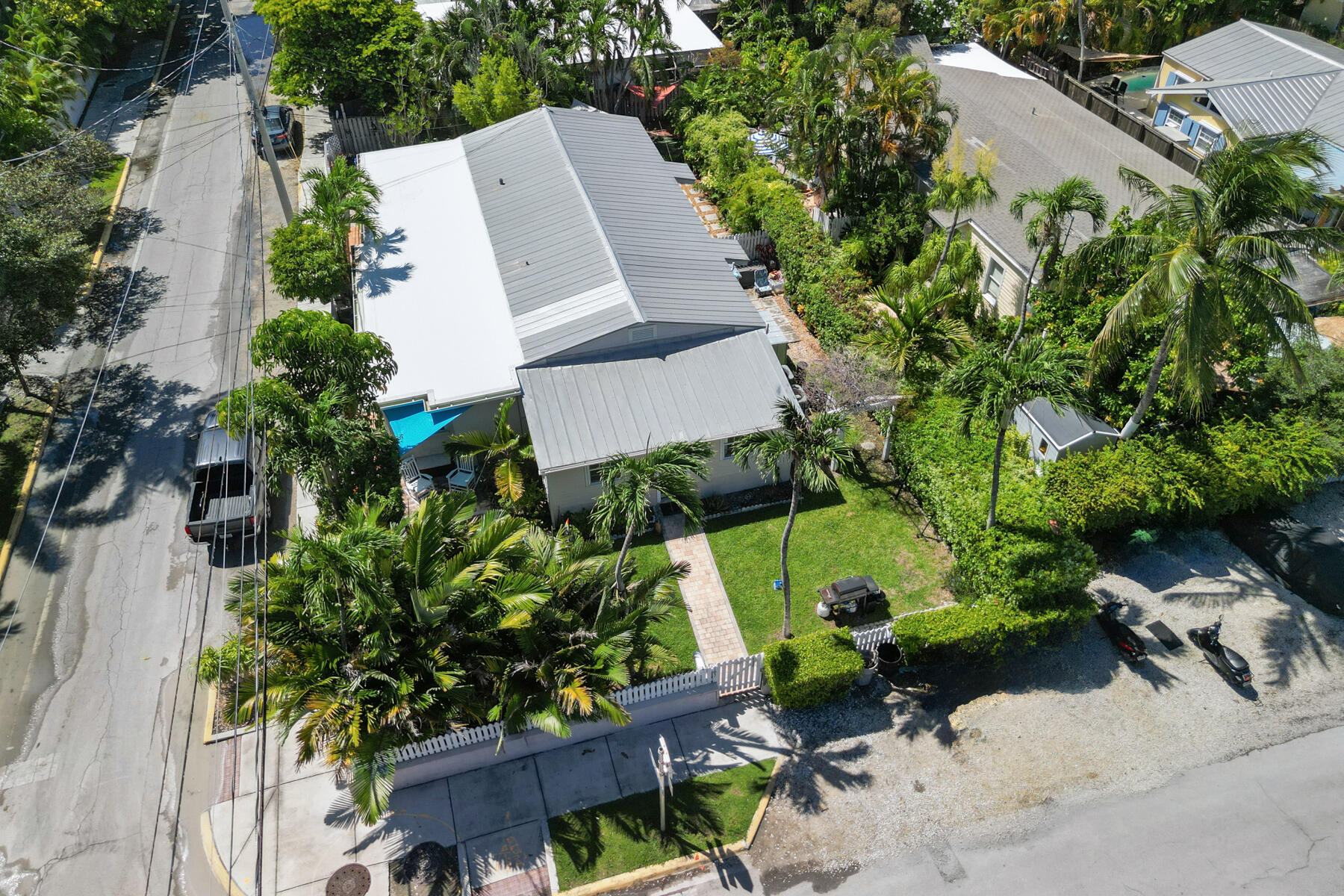 1332 Seminary Street 103