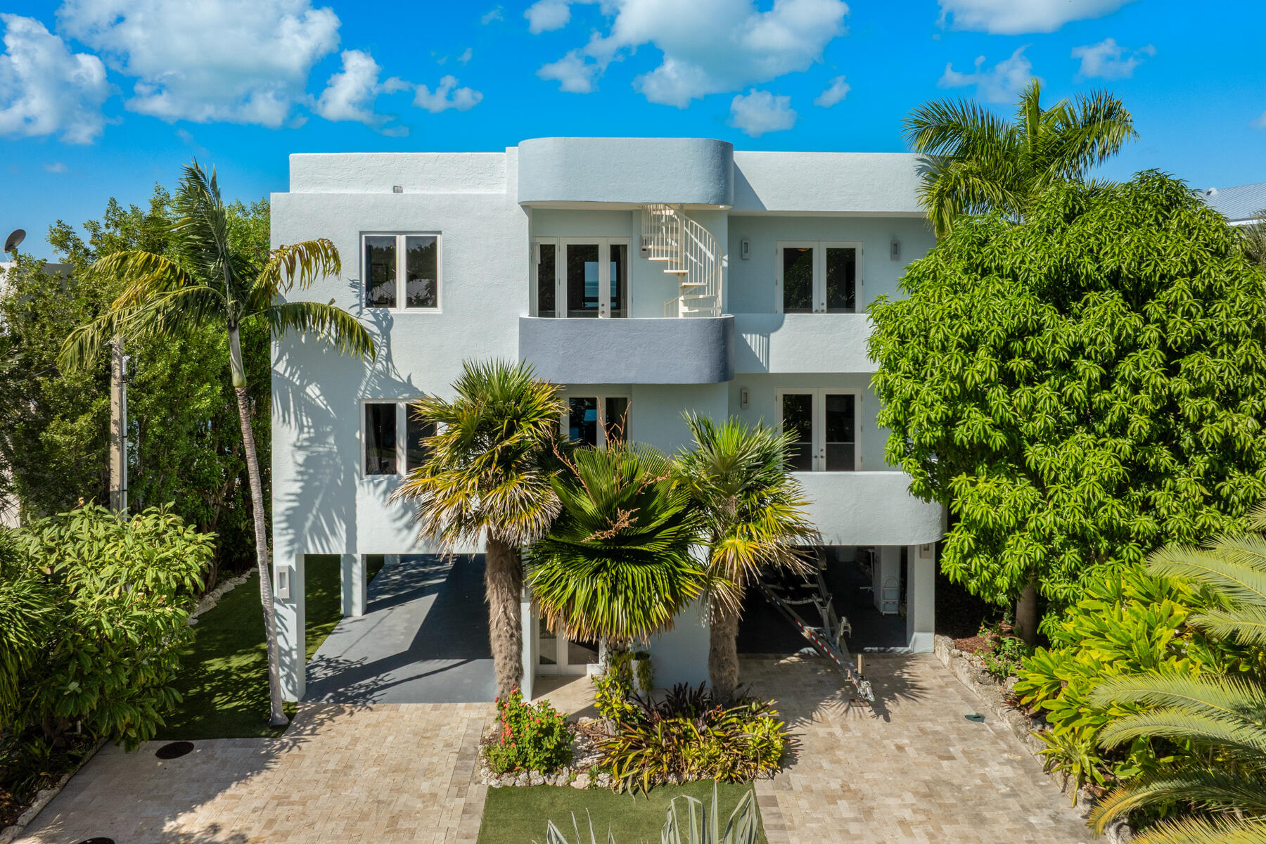 144 N Rolling Hill Road