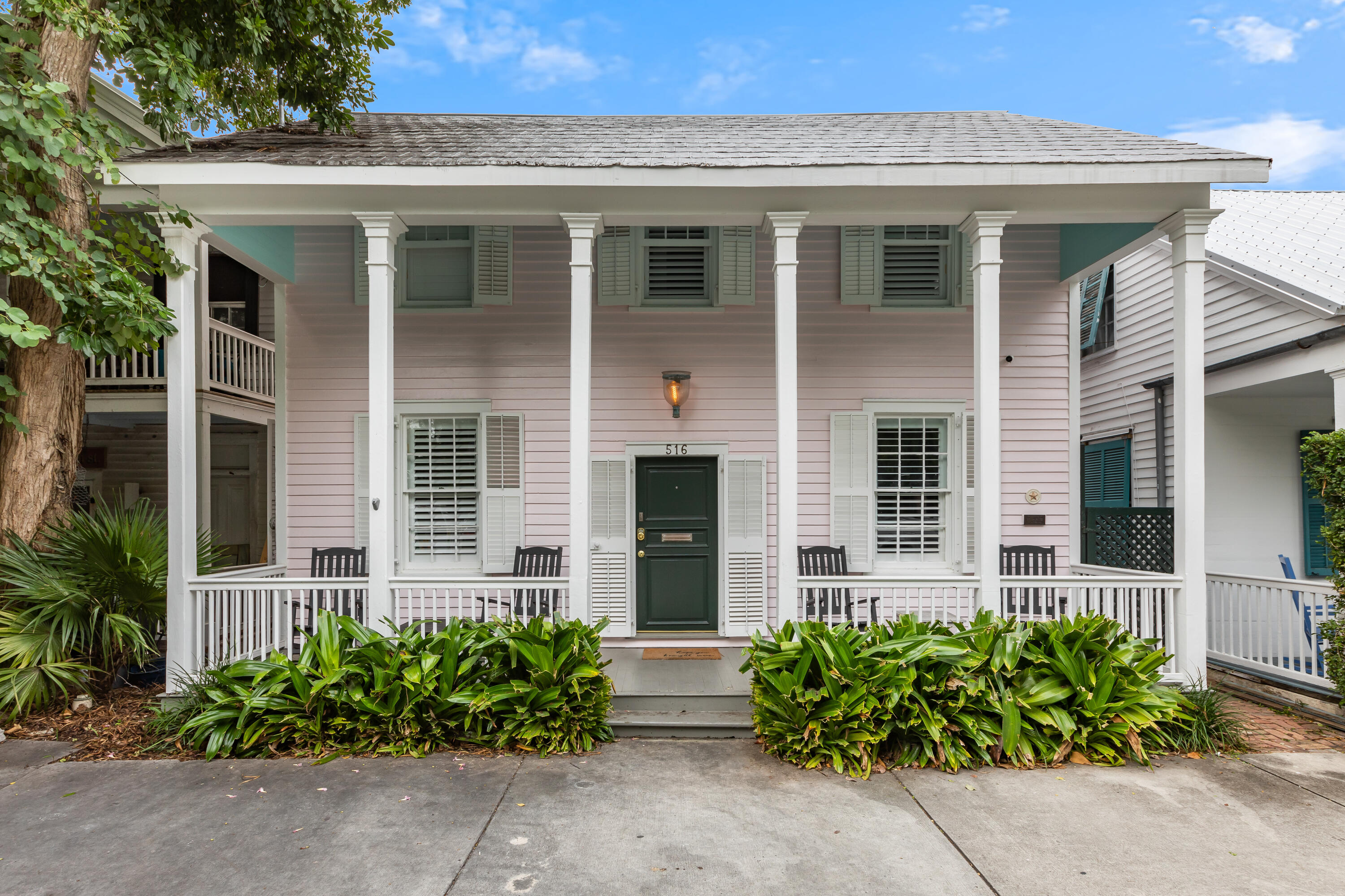 516 Elizabeth Street