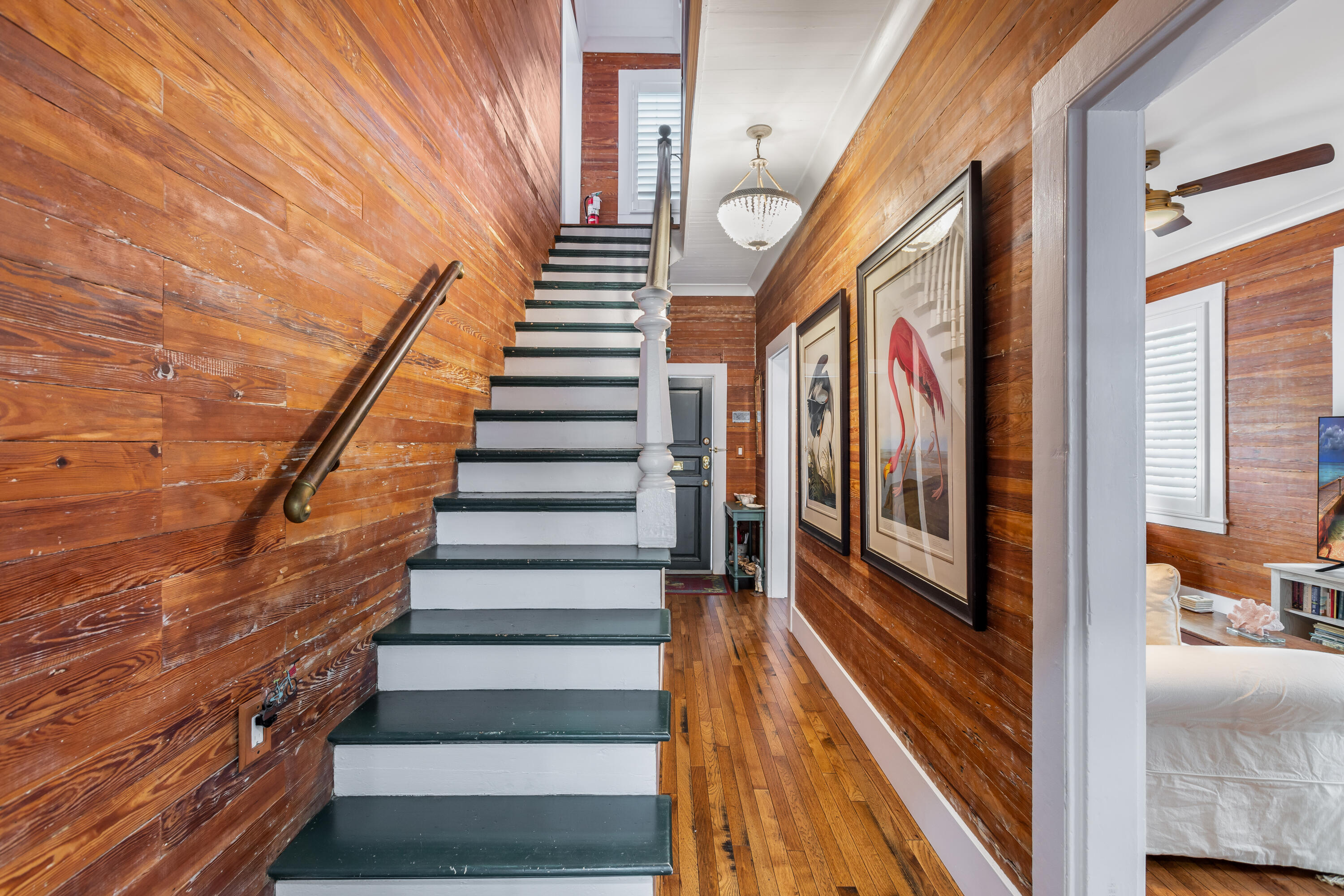 516 Elizabeth Street