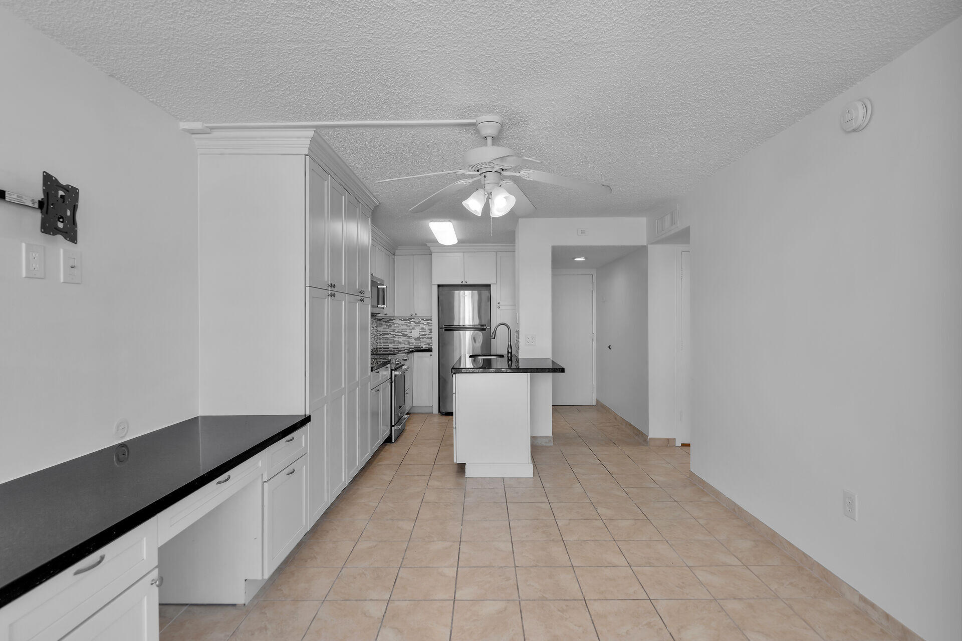 3312 Northside Drive APT 707