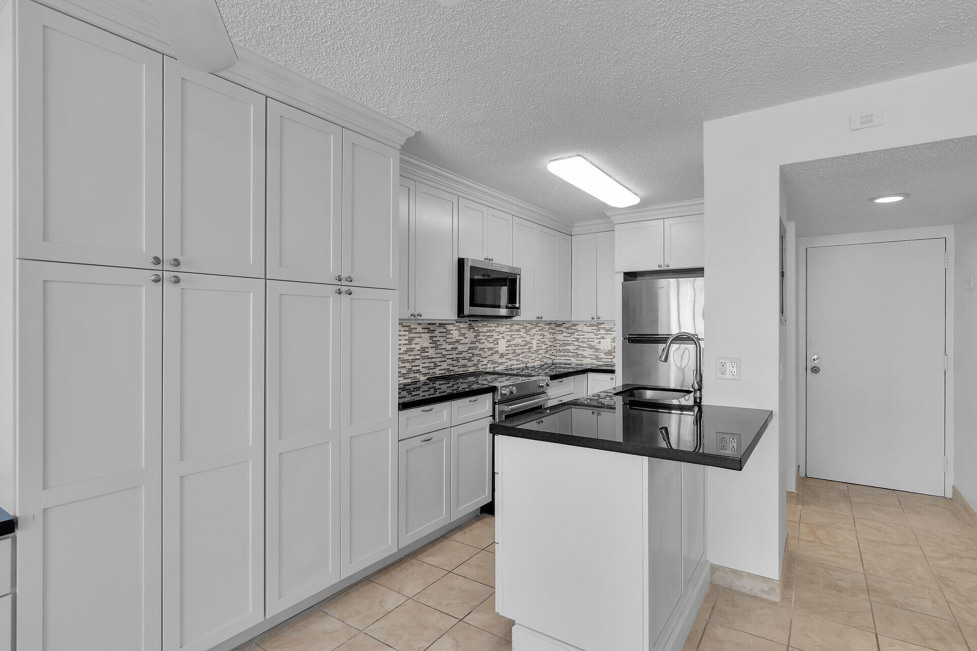3312 Northside Drive APT 707