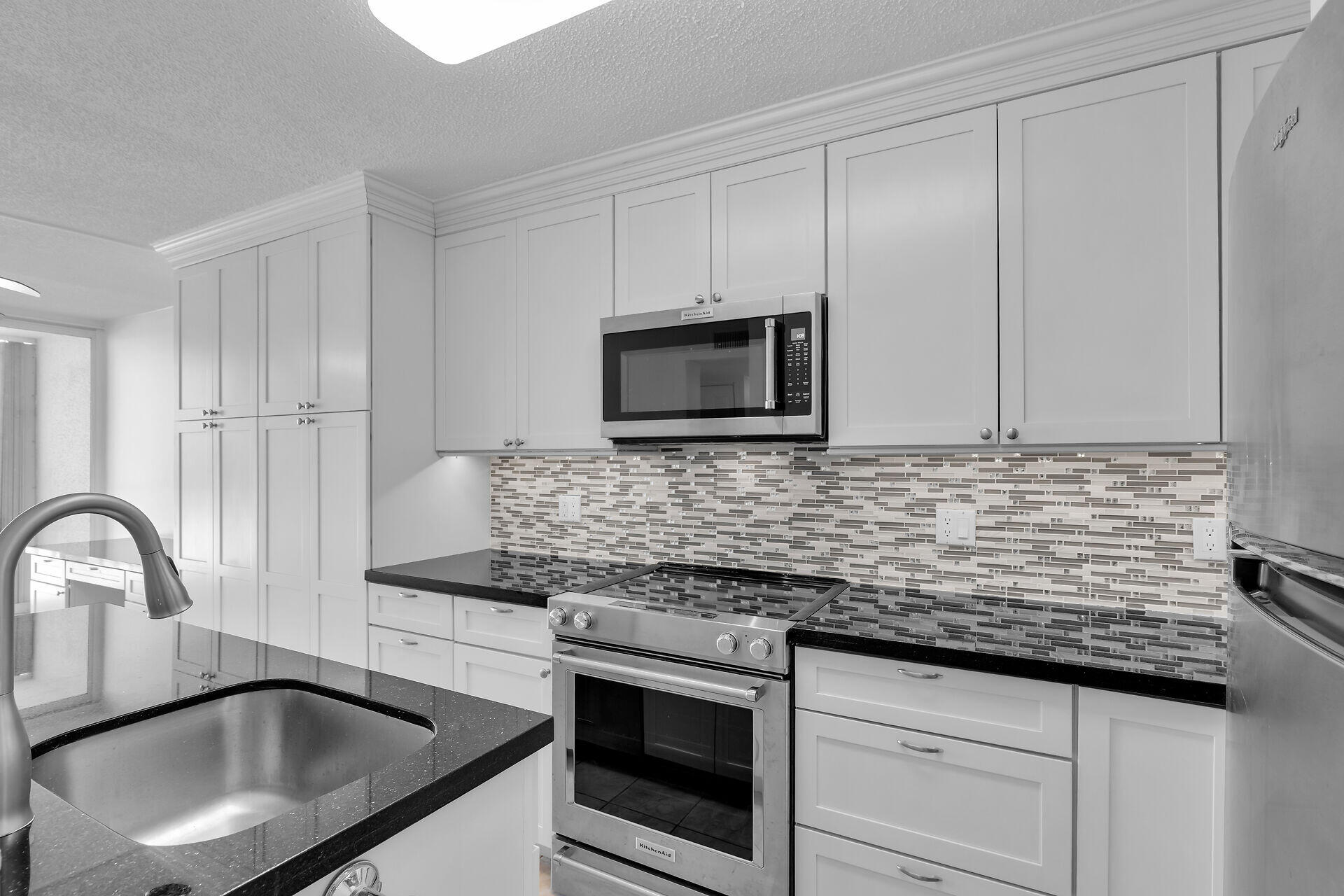 3312 Northside Drive APT 707